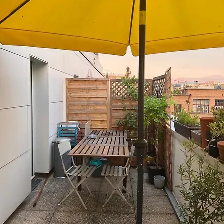Apartment Tour Eiffel